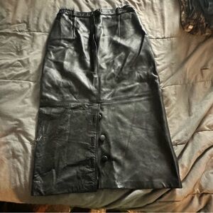 Echtes Leder Zip and Button Pencil Skirt Solid Black Size Medium